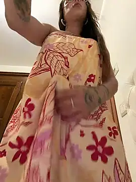 missdirtyhot  online show from July 11, 1:11 pm