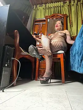  BrendaMichel  online show from June 6, 3:51 pm