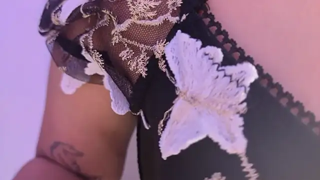 Cuteprincess21 online show from July 19, 2:58 am