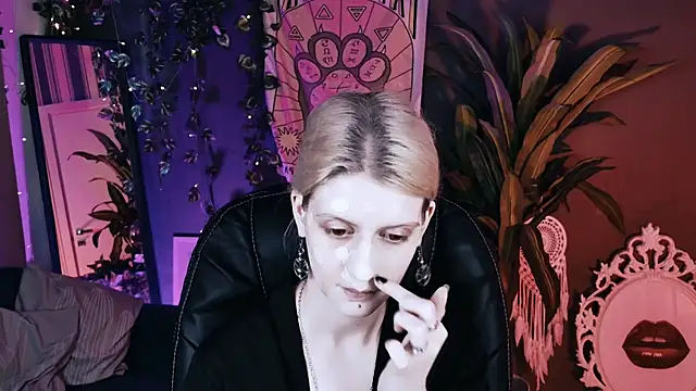 Noah ElmerX online show from August 6, 2:35 pm