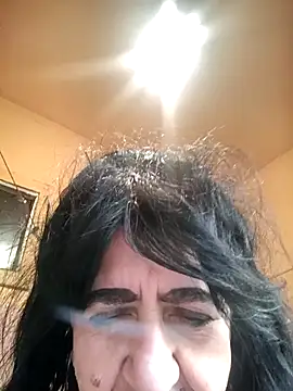 Snapshot of Lovely_Lori chatting on October 6, 4:29 am Lovely Lori online show from October 6, 4:29 am
