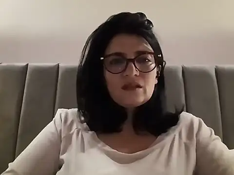 adriana71 online show from July 15, 2:27 am