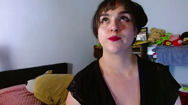 collette beaufoy  online show from June 12, 6:21 am