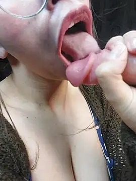 valentina swallow online show from July 19, 6:04 am