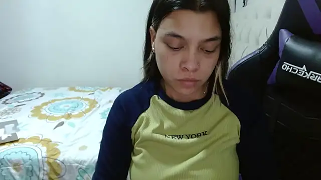 LuisaReyes 2911 online show from June 20, 2:04 am