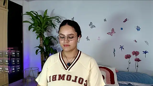 VICTORIABLACK xh online show from May 17, 10:03 am