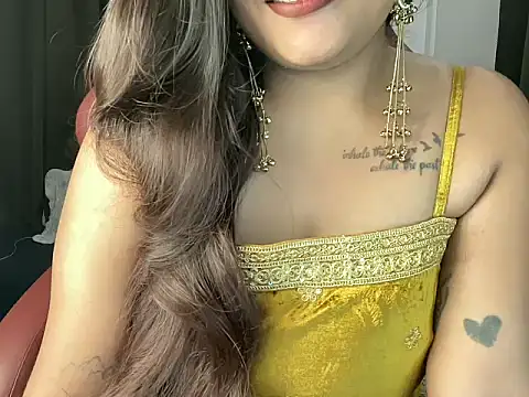 shanayaaa 1 online show from May 4, 7:06 pm