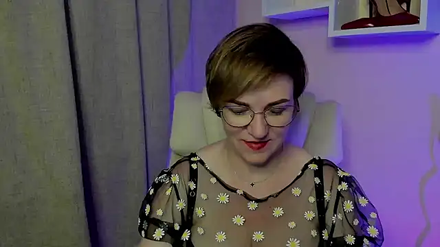 feliziaDesire online show from June 30, 7:13 pm