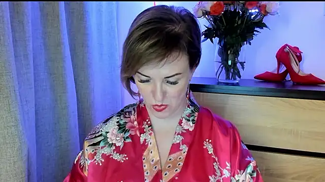 Snapshot of feliziaDesire chatting on September 10, 7:25 pm feliziaDesire online show from September 10, 7:25 pm