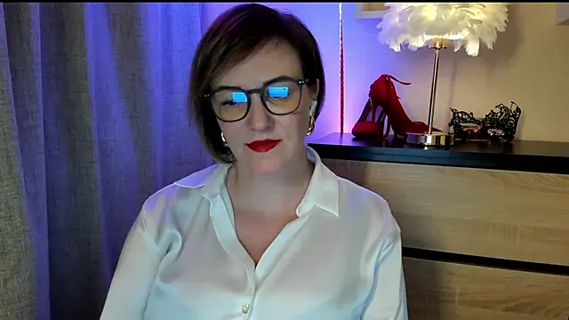 Snapshot of feliziaDesire chatting on September 29, 7:08 pm feliziaDesire online show from September 29, 7:08 pm