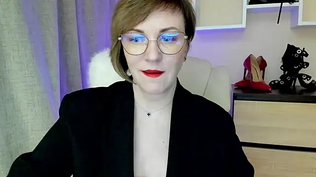 feliziaDesire online show from March 9, 12:41 pm