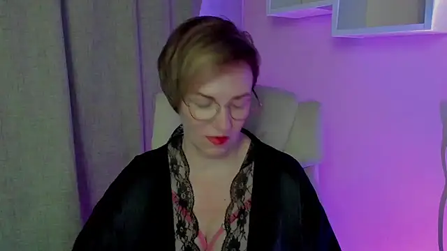feliziaDesire online show from July 24, 5:38 am