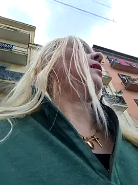 martachatte online show from September 26, 10:57 am