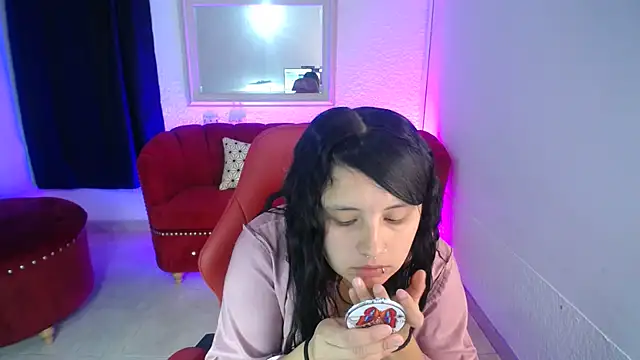nathaly low1 online show from July 28, 12:48 pm
