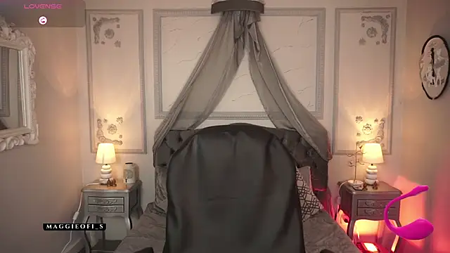 maggietime online show from September 18, 9:24 pm