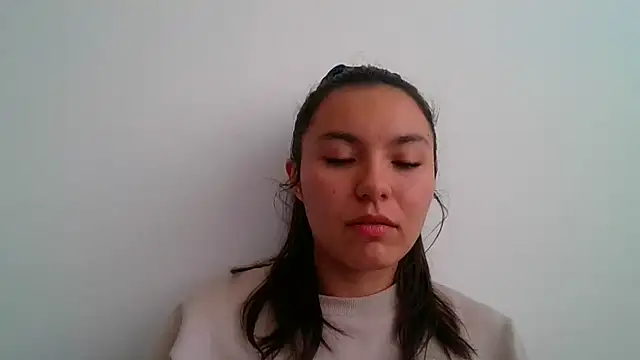 andygirl online show from April 30, 9:30 pm