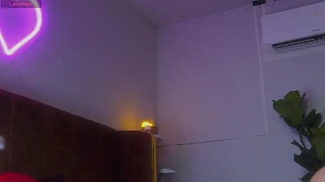 laybunny1 online show from April 29, 10:26 pm