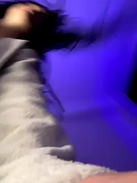 moniqque online show from October 12, 11:56 am