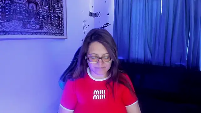 Ivette Shaira online show from July 6, 3:03 pm