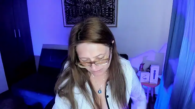 Ivette Shaira online show from March 11, 11:36 am