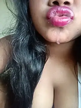 Hotlisa online show from June 14, 4:03 am
