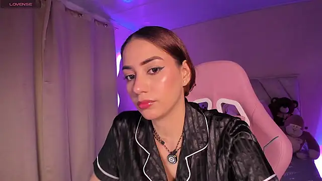 LucianaCarter online show from July 9, 9:44 am