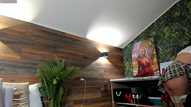 Your Wet Desire online show from December 16, 5:46 am