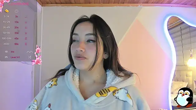 Snapshot of cristal__hot_1 chatting on September 15, 5:16 am cristal hot 1 online show from September 15, 5:16 am