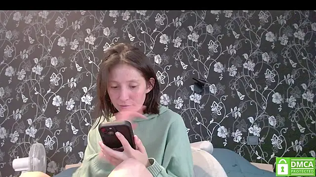 Sophi Cute online show from July 24, 12:14 pm