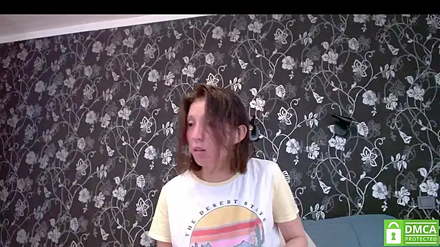 Sophi Cute online show from July 8, 1:02 pm