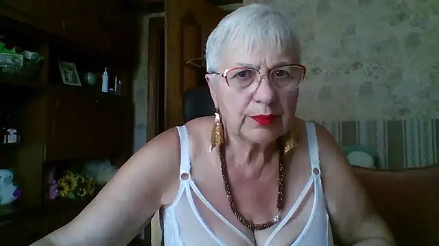 SweetCherry27 online show from July 28, 11:39 am