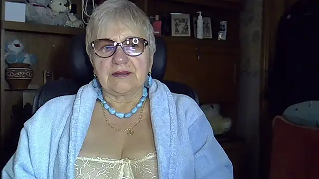 SweetCherry27 online show from November 20, 5:08 am