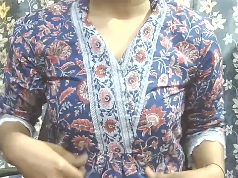 Supriya201 online show from April 27, 2:47 pm