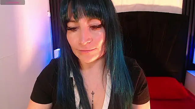 alicia moom online show from January 16, 7:43 pm