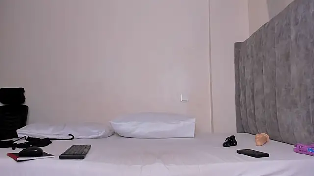 sexy ariah online show from May 15, 5:33 am