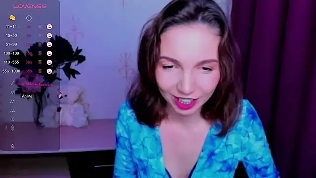 KindHazelHere  online show from June 20, 4:49 am