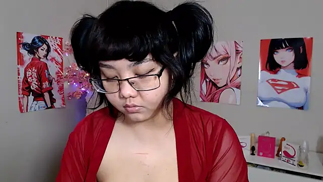 Snapshot of Moertomlly chatting on October 10, 4:50 am Moertomlly online show from October 10, 4:50 am