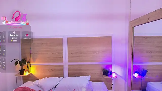  nickypurple  online show from January 12, 7:08 pm