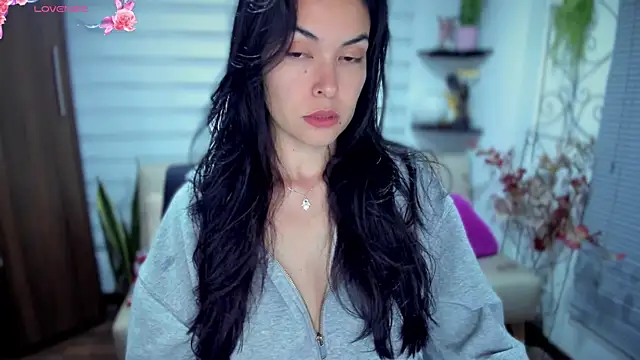 Lunlunera online show from October 25, 5:04 am