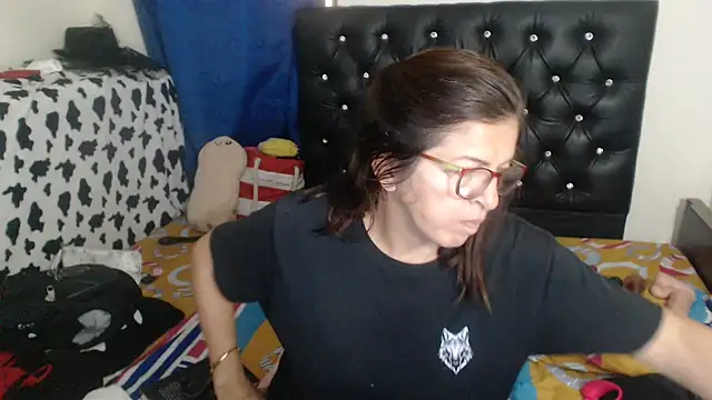 jellyfishhot online show from June 10, 9:24 pm