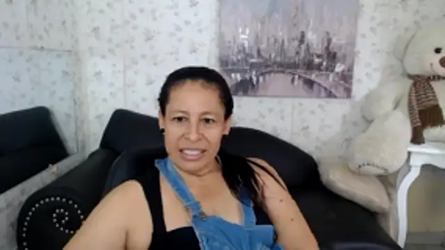 mature martina online show from June 15, 8:31 pm