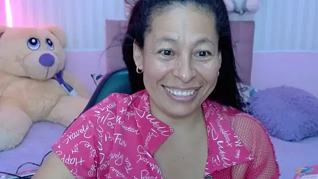 mature martina online show from November 19, 5:57 pm