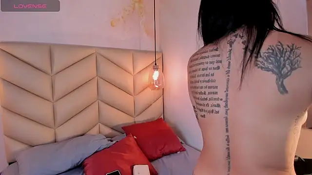 Snapshot of JESYSOZ23_ chatting on October 9, 6:34 pm JESYSOZ23 online show from October 9, 6:34 pm