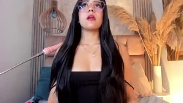 AnnyLopezz  online show from February 8, 5:33 am