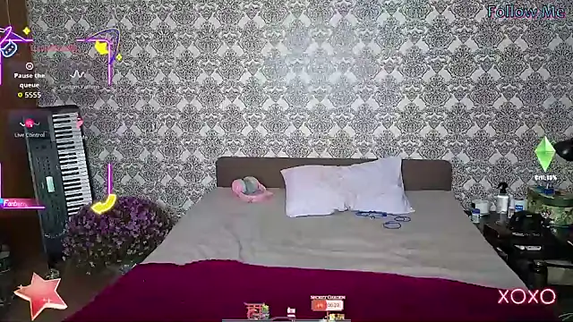 xx adrihanna xx online show from October 21, 5:22 am