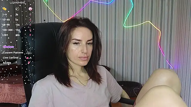 xx adrihanna xx online show from July 20, 5:54 am