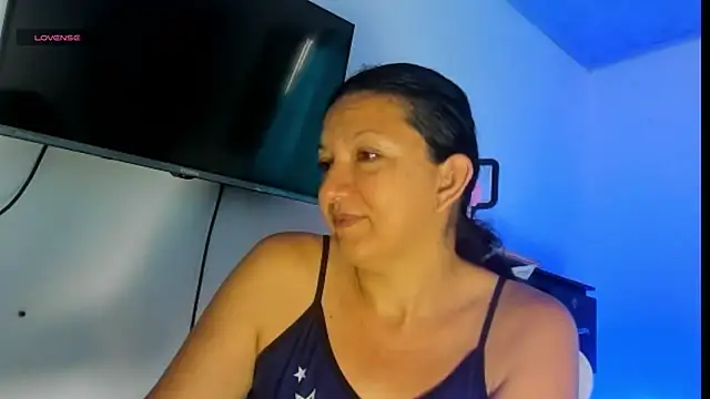 Angelblue  online show from June 6, 1:28 pm
