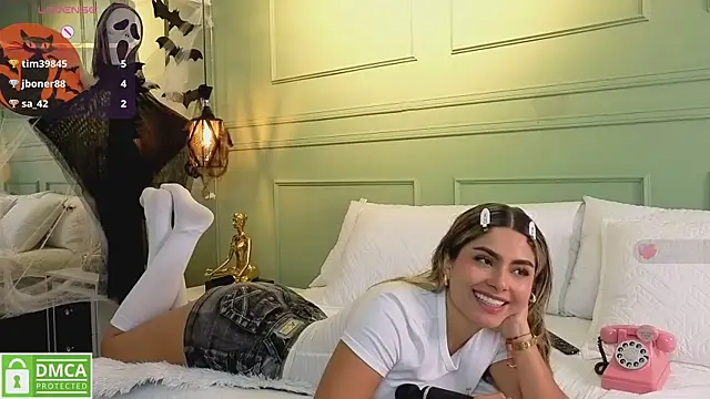 kataliina   online show from October 30, 12:28 pm