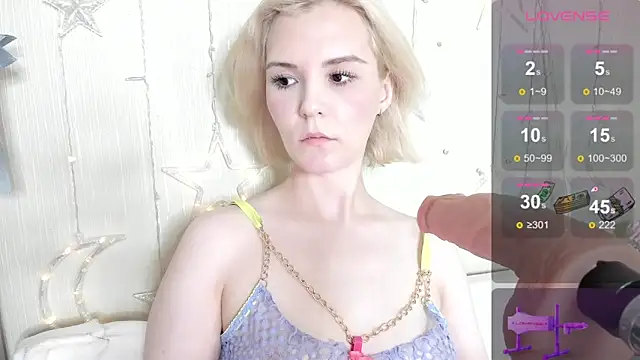 Kaya Devis online show from June 22, 3:58 am