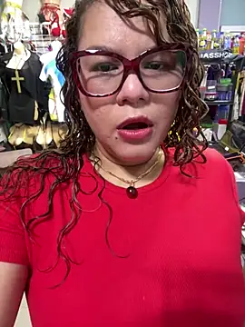 ROSALIASEXSHOP online show from July 5, 12:00 pm